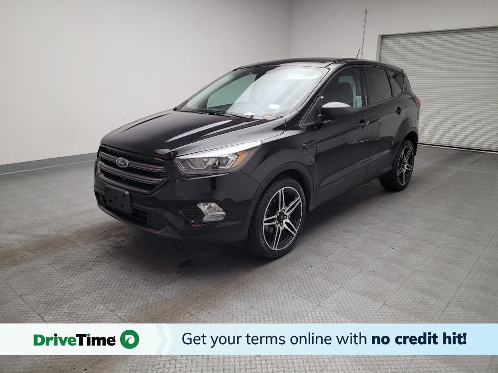 2019 Ford Escape in Downey, CA 90241 - 18124979