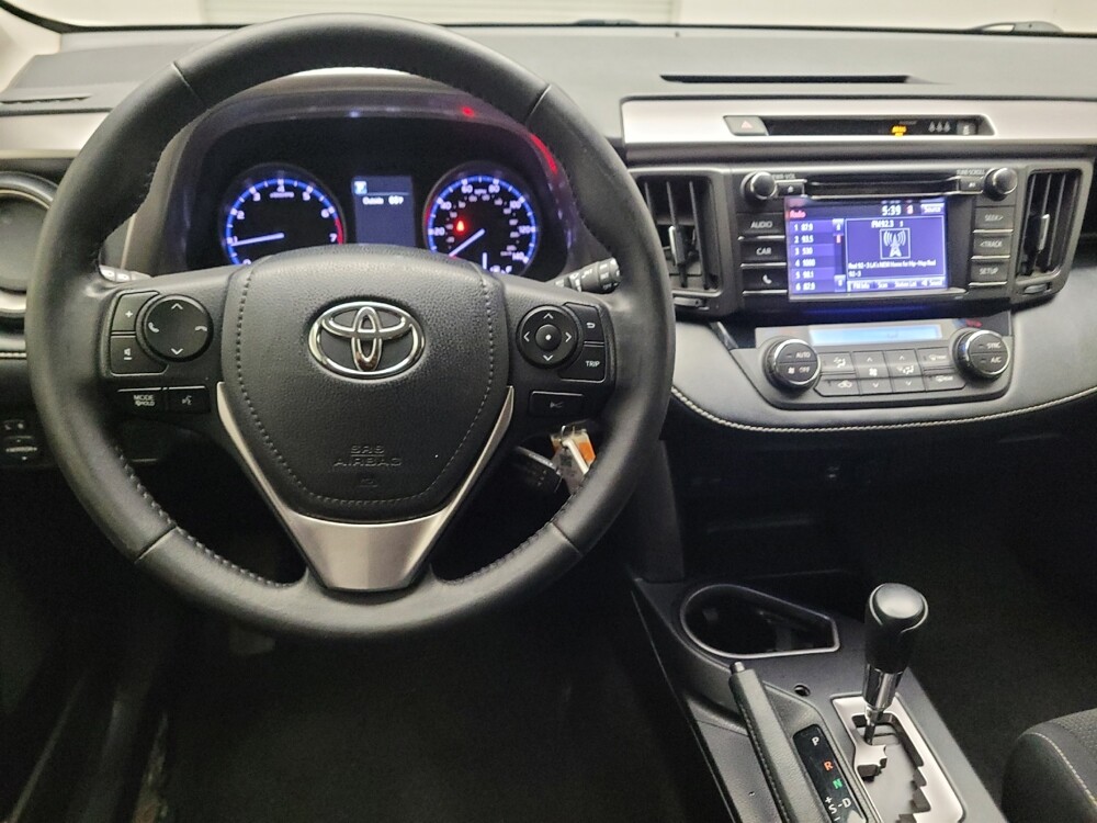 2018 Toyota RAV4 in Fresno, CA 93726 - 18124980 22