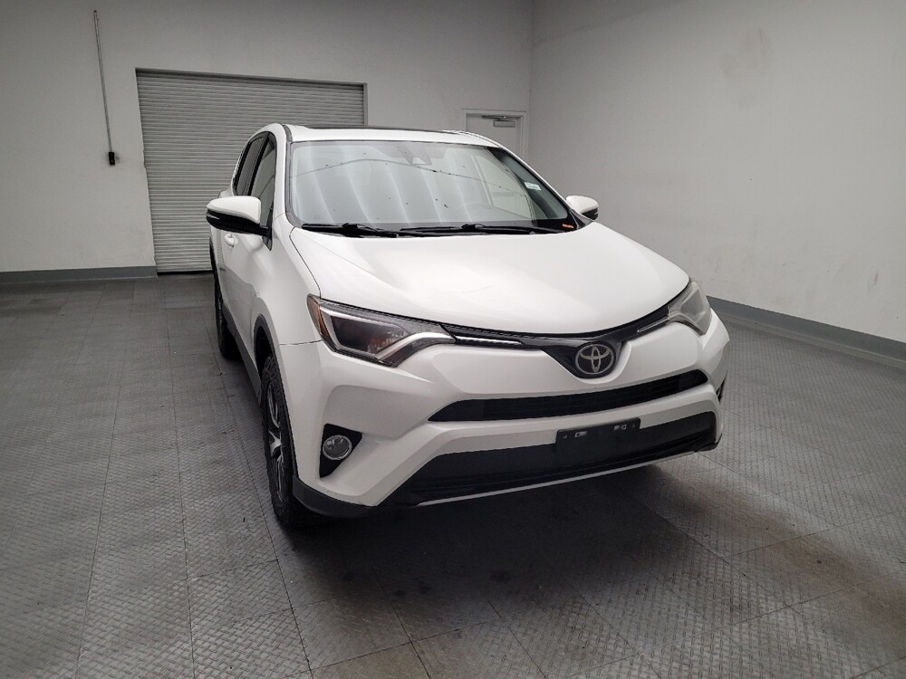 2018 Toyota RAV4 in Fresno, CA 93726 - 18124980 14