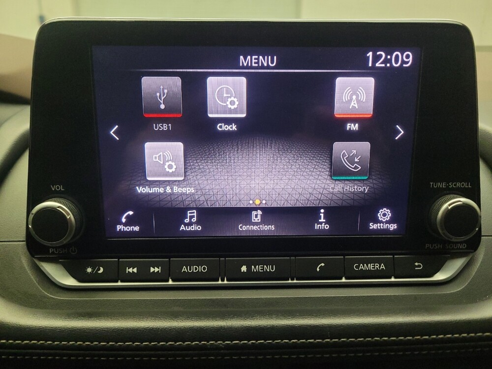 2023 Nissan Rogue in Downey, CA 90241 - 18124981 25