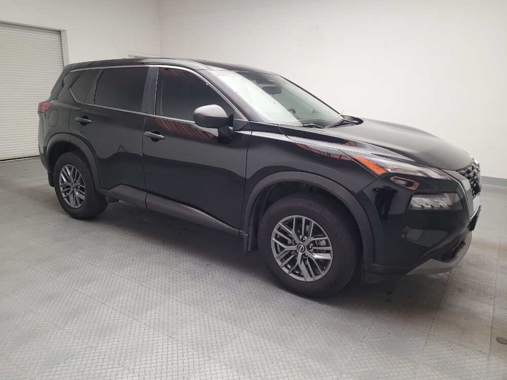 2023 Nissan Rogue in Downey, CA 90241 - 18124981 11