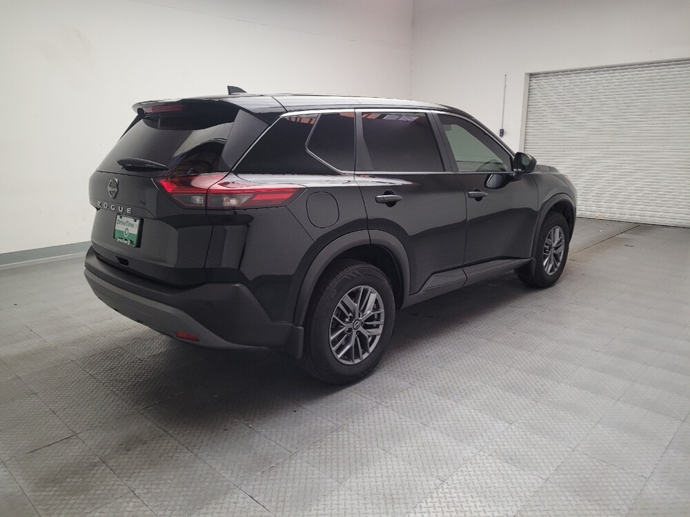 2023 Nissan Rogue in Downey, CA 90241 - 18124981 9
