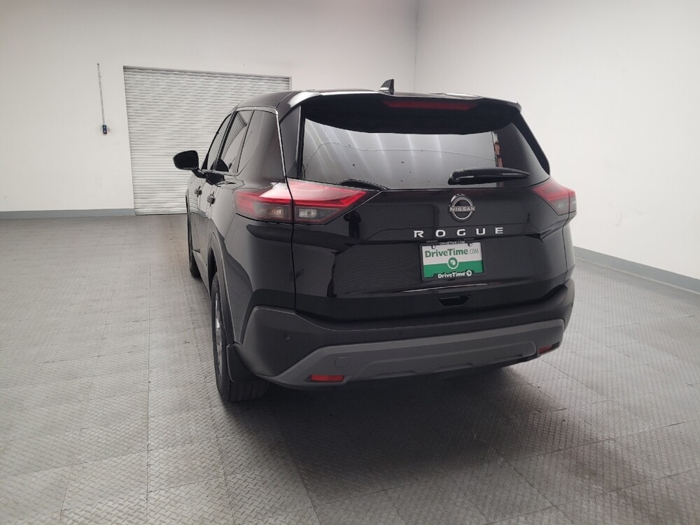 2023 Nissan Rogue in Downey, CA 90241 - 18124981 6