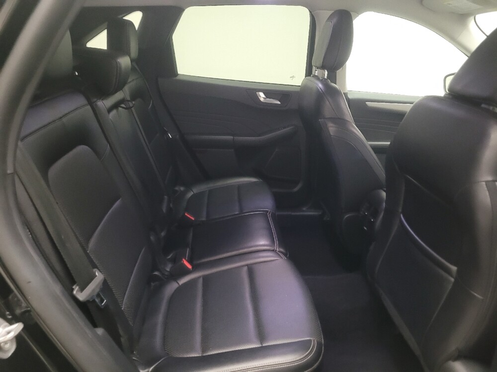 2022 Ford Escape in Fresno, CA 93726 - 18124985 19