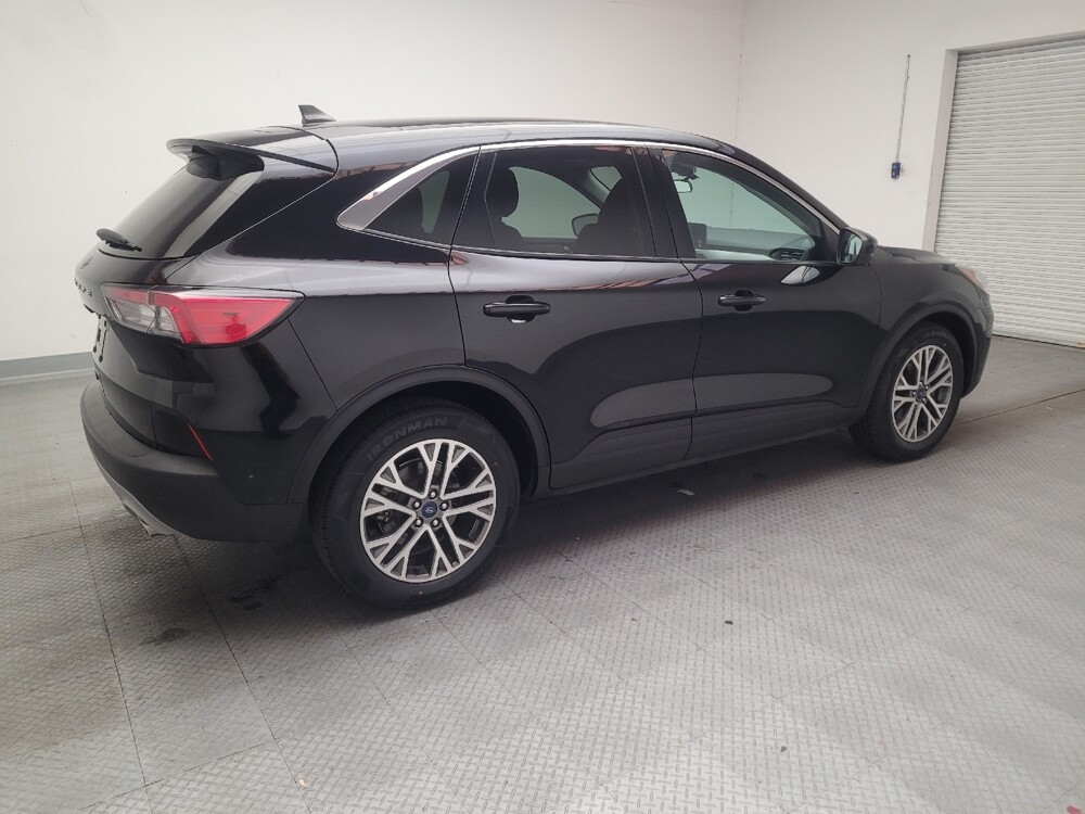 2022 Ford Escape in Fresno, CA 93726 - 18124985 10