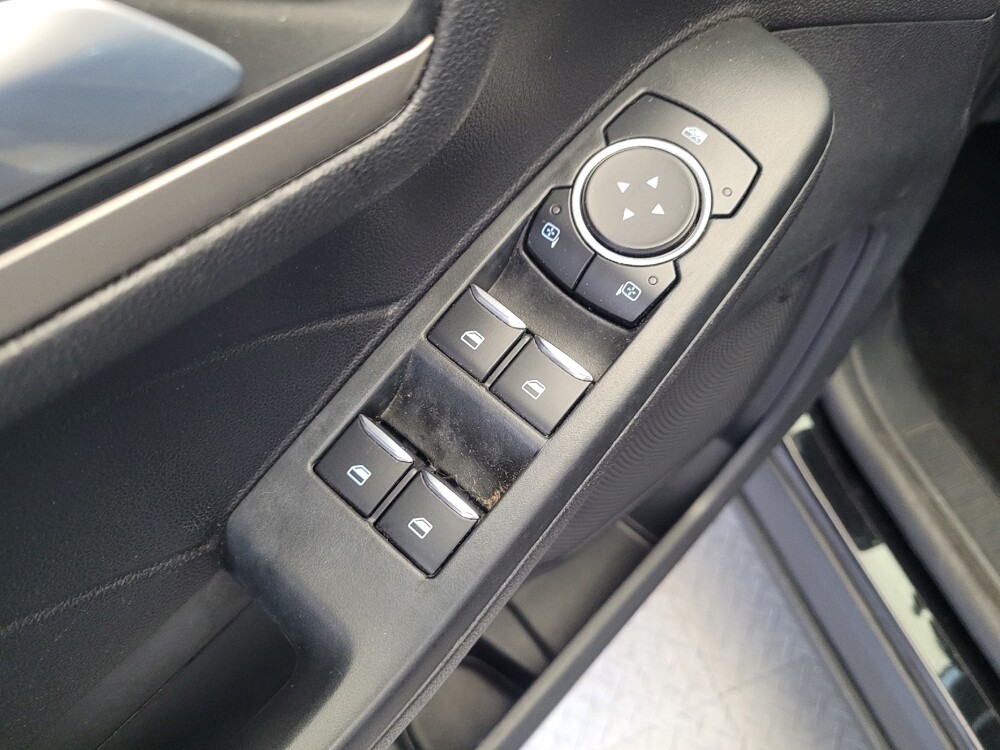 2022 Ford Escape in Fresno, CA 93726 - 18124985 27