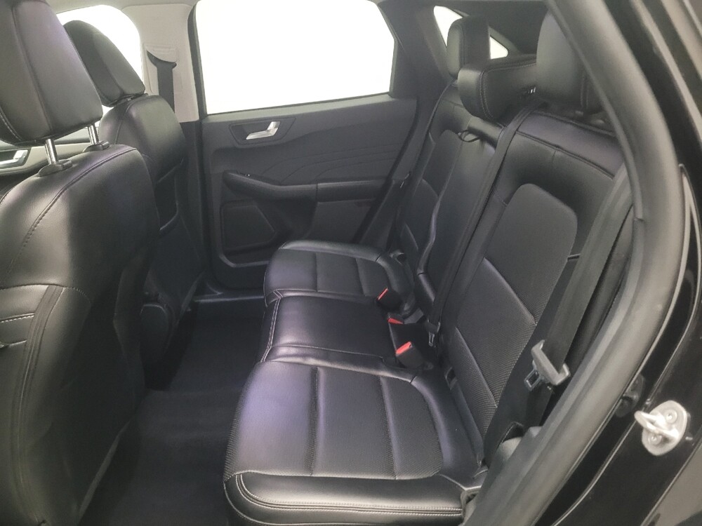 2022 Ford Escape in Fresno, CA 93726 - 18124985 18