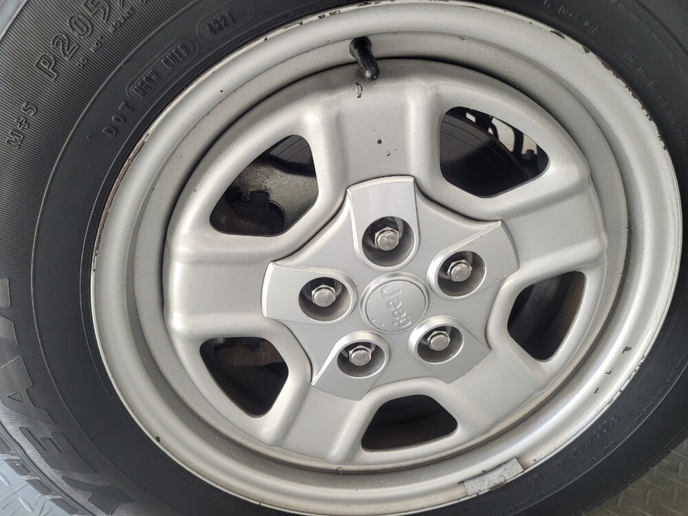 2015 Jeep Patriot in Stone Mountain, GA 30083 - 18124989 31