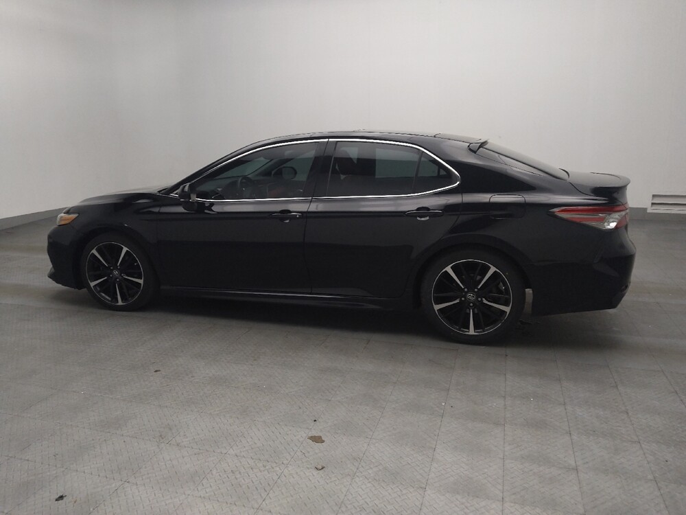 2018 Toyota Camry in Conyers, GA 30094 - 18124997 3