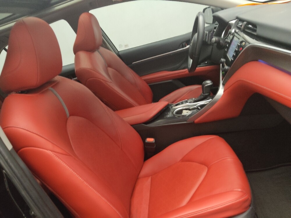 2018 Toyota Camry in Conyers, GA 30094 - 18124997 21