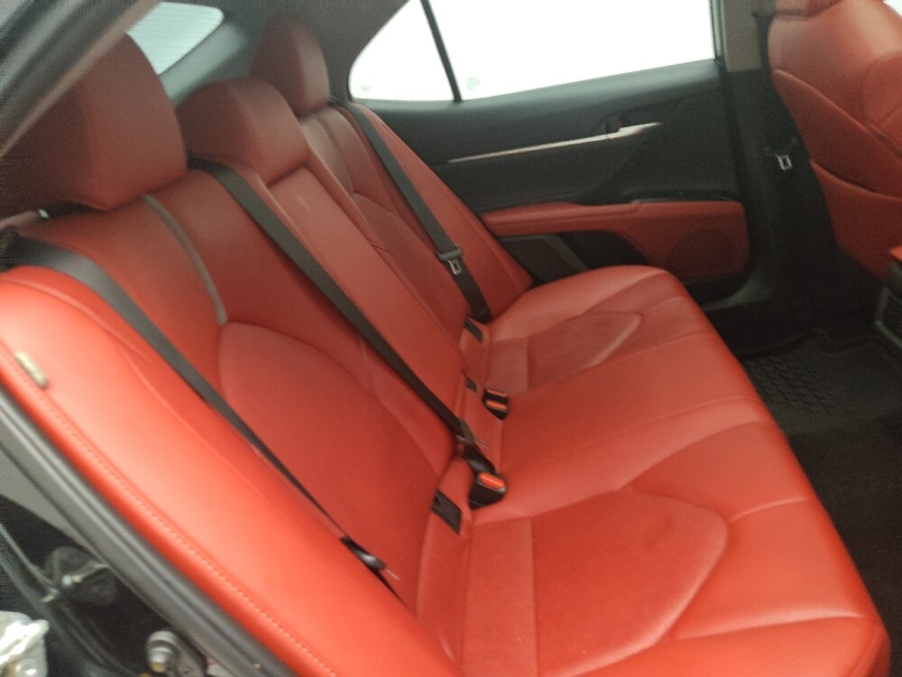 2018 Toyota Camry in Conyers, GA 30094 - 18124997 19