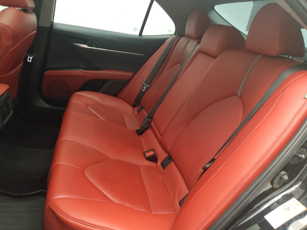 2018 Toyota Camry in Conyers, GA 30094 - 18124997 18