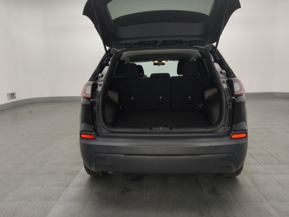 2019 Jeep Cherokee in Macon, GA 31210 - 18124999 29