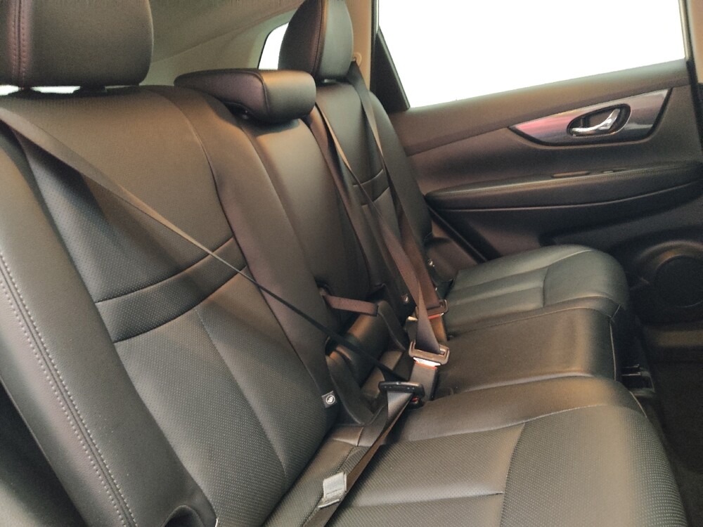 2016 Nissan Rogue in Union City, GA 30291 - 18125001 19