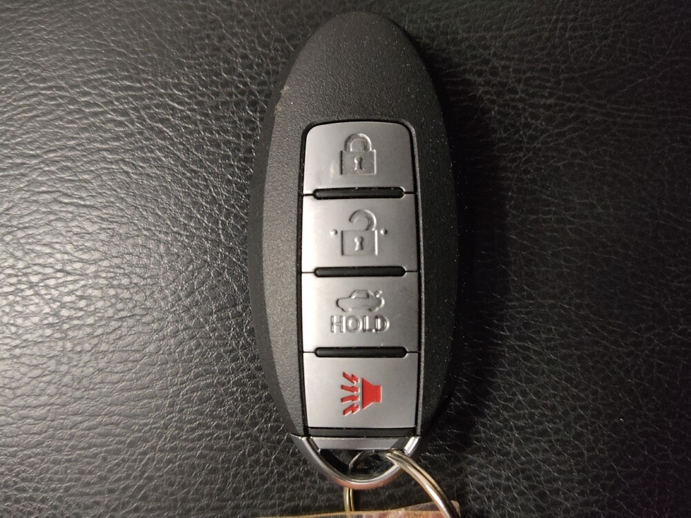 2016 Nissan Rogue in Union City, GA 30291 - 18125001 32