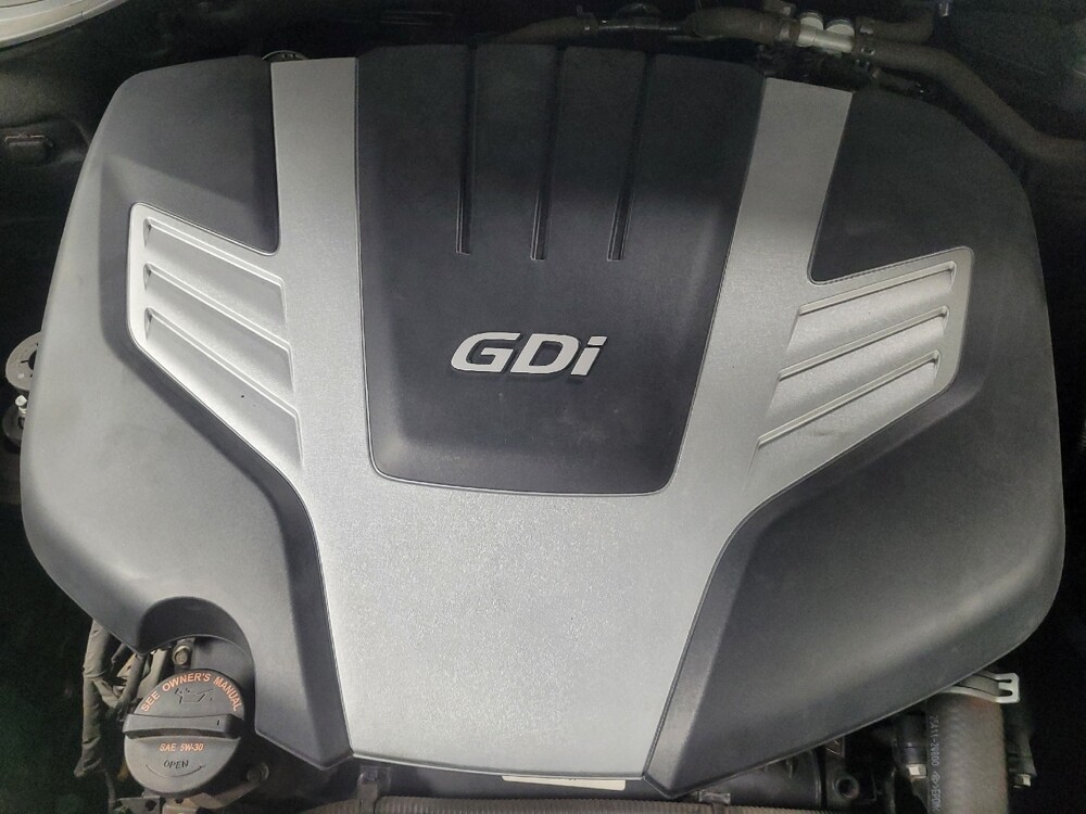 2018 Hyundai Santa Fe in Birmingham, AL 35215 - 18125004 30