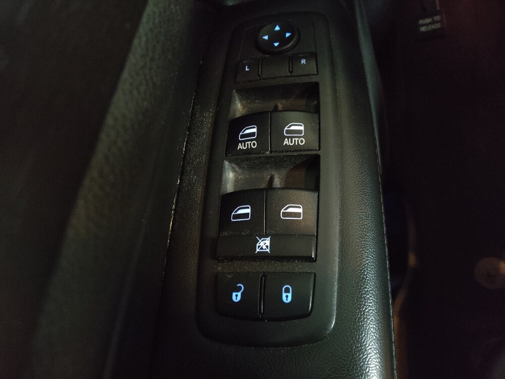 2017 Jeep Grand Cherokee in Macon, GA 31210 - 18125005 27