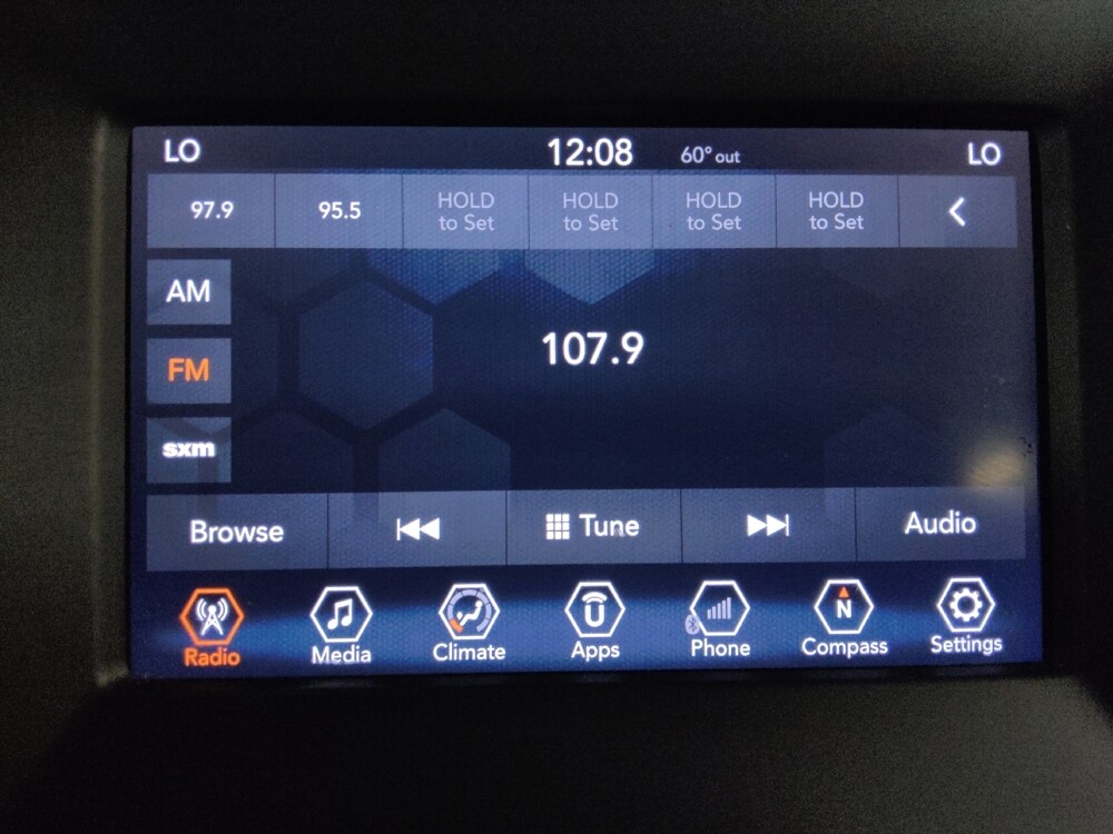 2018 Jeep Compass in Knoxville, TN 37923 - 18125022 25