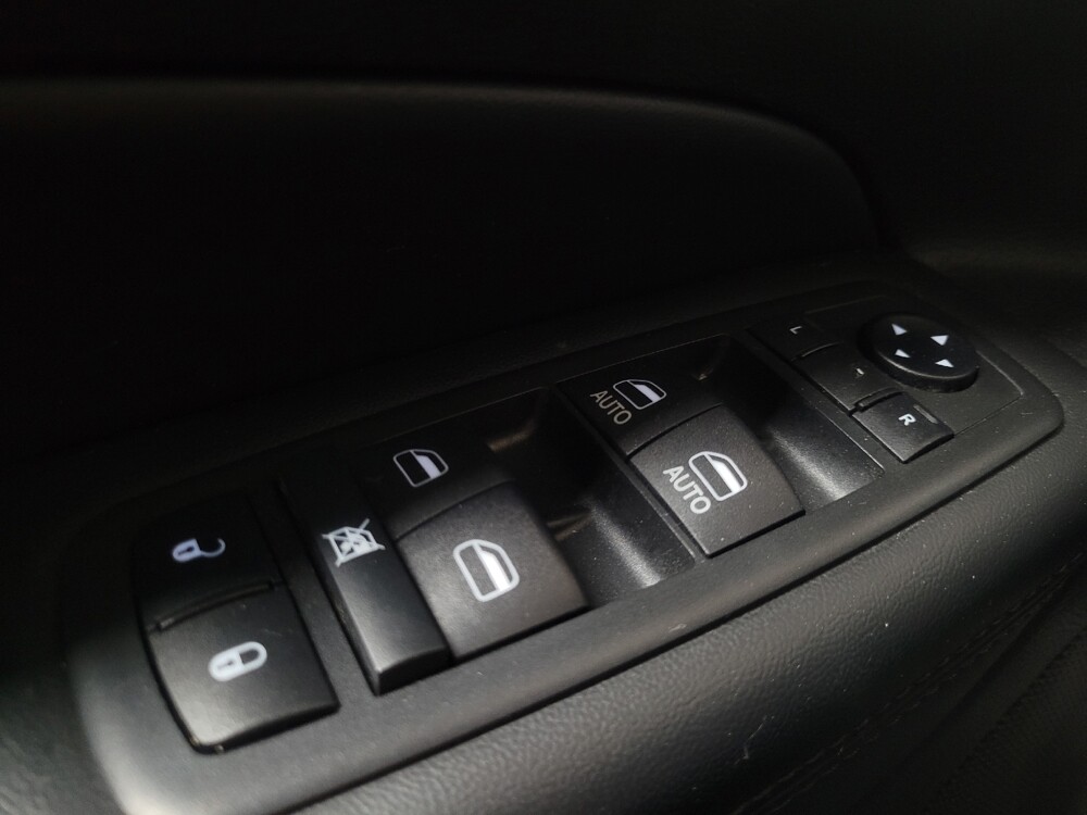 2019 Jeep Grand Cherokee in Duluth, GA 30096 - 18125024 27