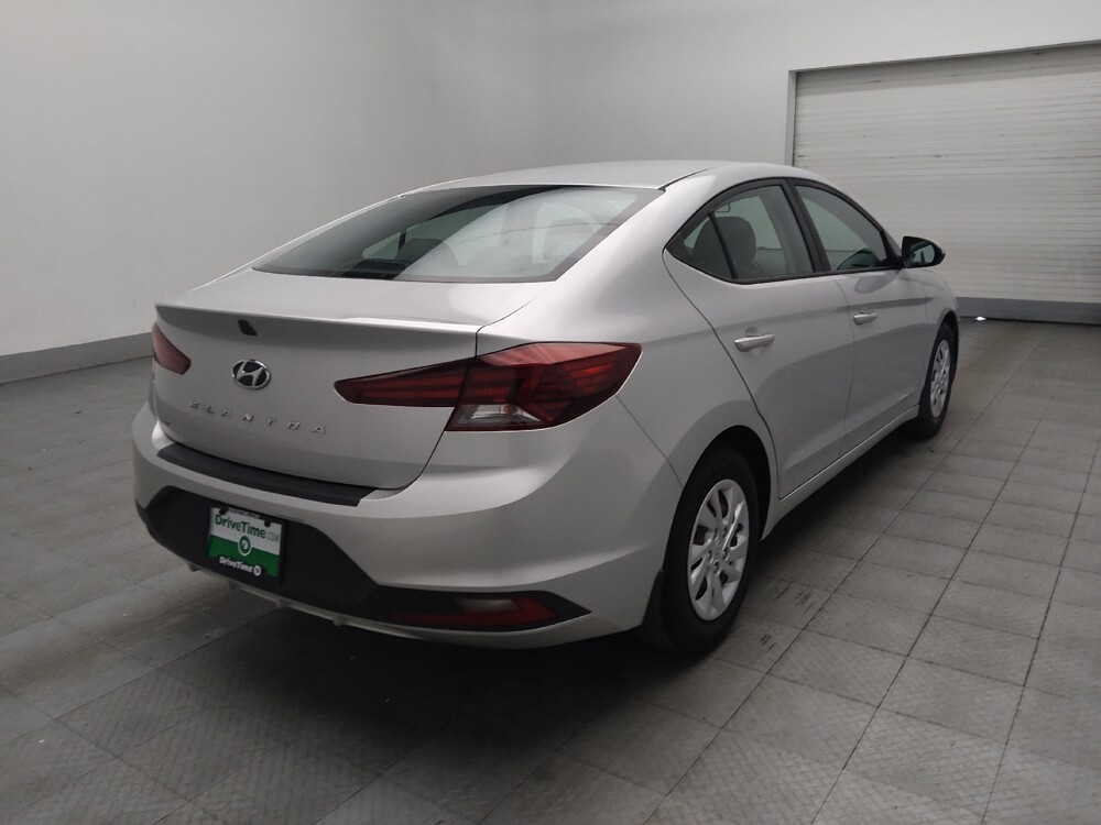 2019 Hyundai Elantra in Stone Mountain, GA 30083 - 18125035 9
