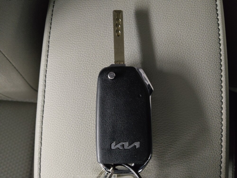 2025 Kia Soul in Knoxville, TN 37923 - 18125036 32