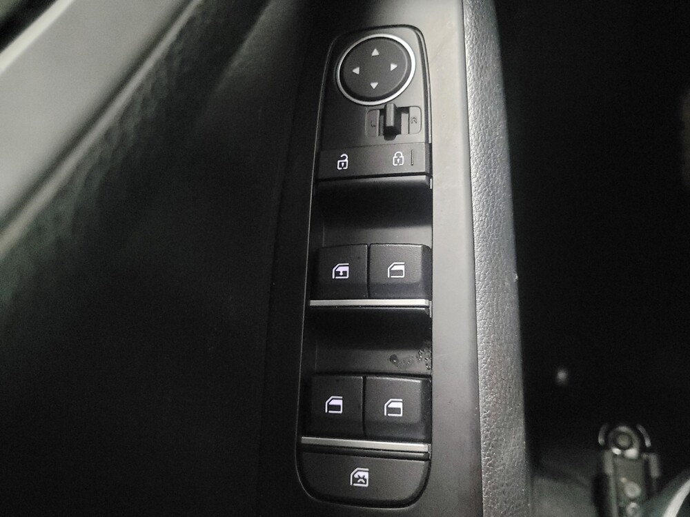 2025 Kia Soul in Morrow, GA 30260 - 18125037 27