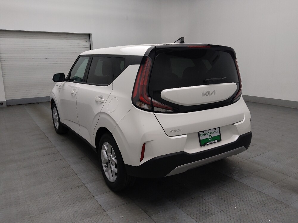 2025 Kia Soul in Morrow, GA 30260 - 18125037 5