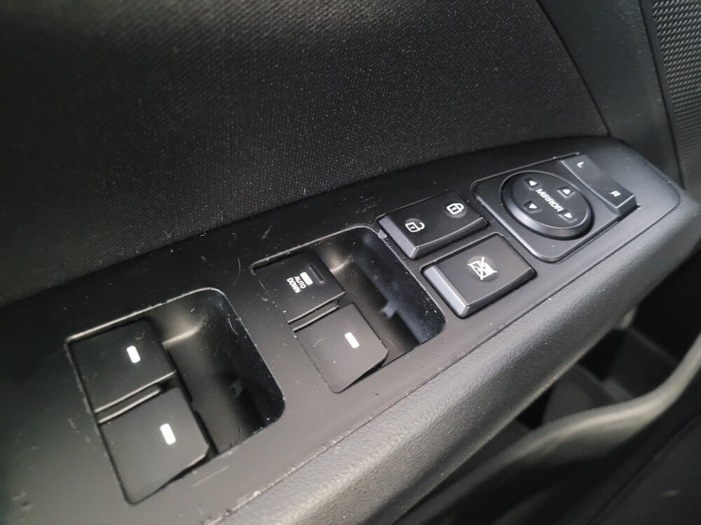 2020 Hyundai Elantra in Birmingham, AL 35215 - 18125039 27