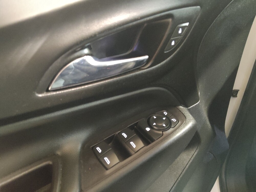 2021 Chevrolet Equinox in Plano, TX 75074 - 18125048 27