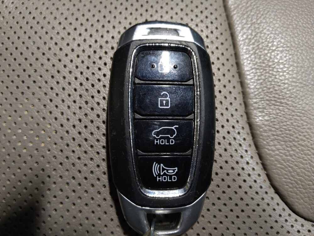 2020 Hyundai Santa Fe in Fort Worth, TX 76116 - 18125049 32