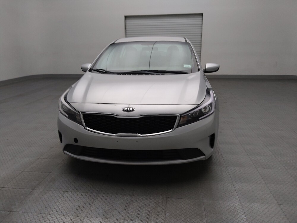 2017 Kia Forte in El Paso, TX 79907 - 18125056 15