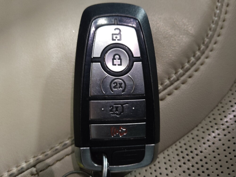 2020 Ford Explorer in El Paso, TX 79907 - 18125057 32