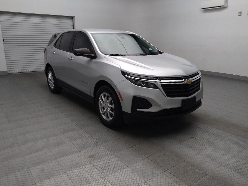 2022 Chevrolet Equinox in El Paso, TX 79907 - 18125060 13