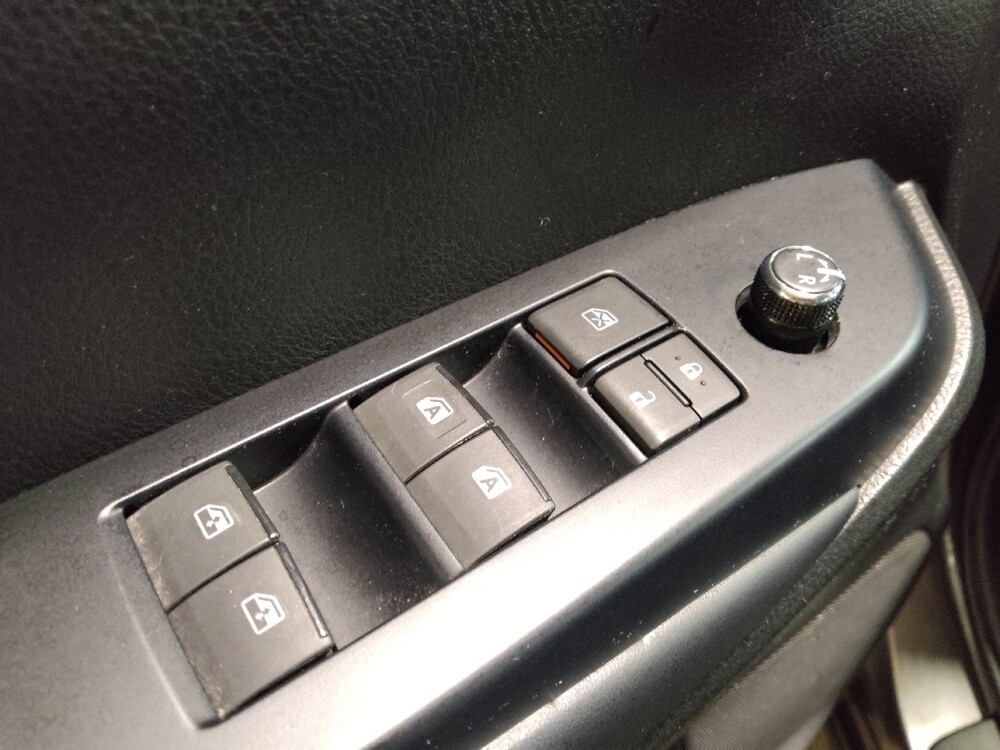 2019 Toyota Highlander in Fort Worth, TX 76116 - 18125061 27