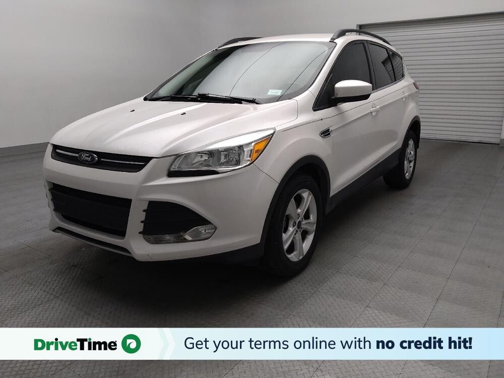 2015 Ford Escape in Lewisville, TX 75067 - 18125063