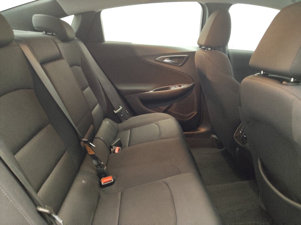 2023 Chevrolet Malibu in El Paso, TX 79907 - 18125065 19