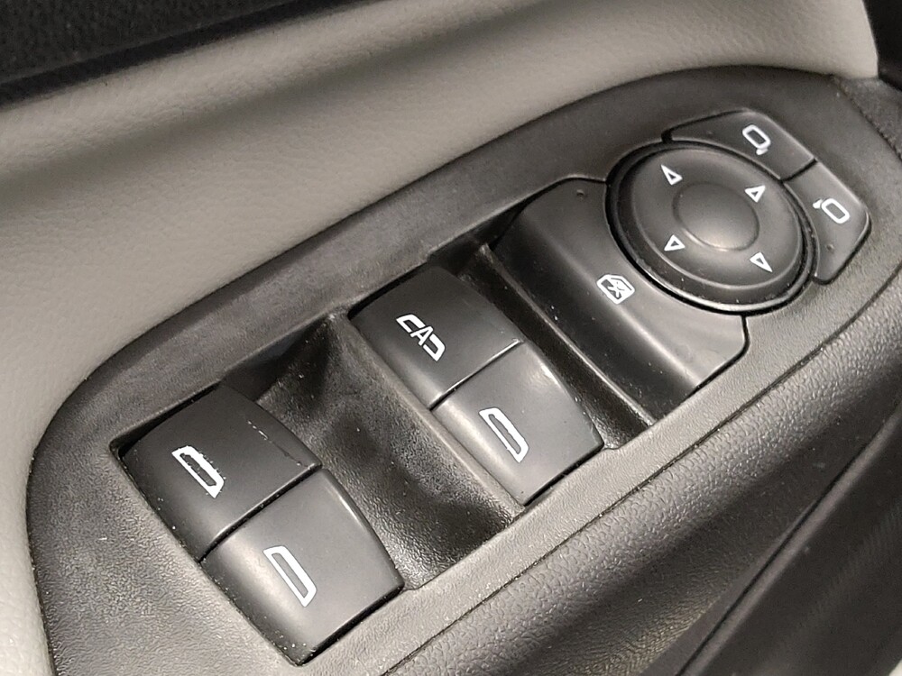 2020 Chevrolet Equinox in Lewisville, TX 75067 - 18125069 27