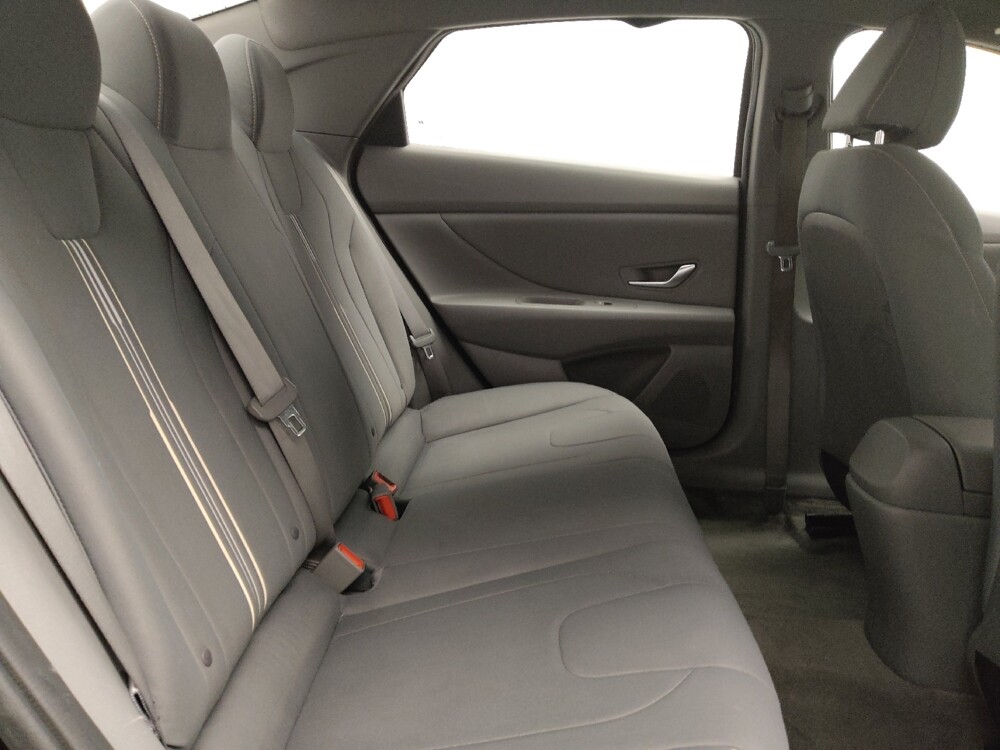 2023 Hyundai Elantra in Arlington, TX 76011 - 18125071 19