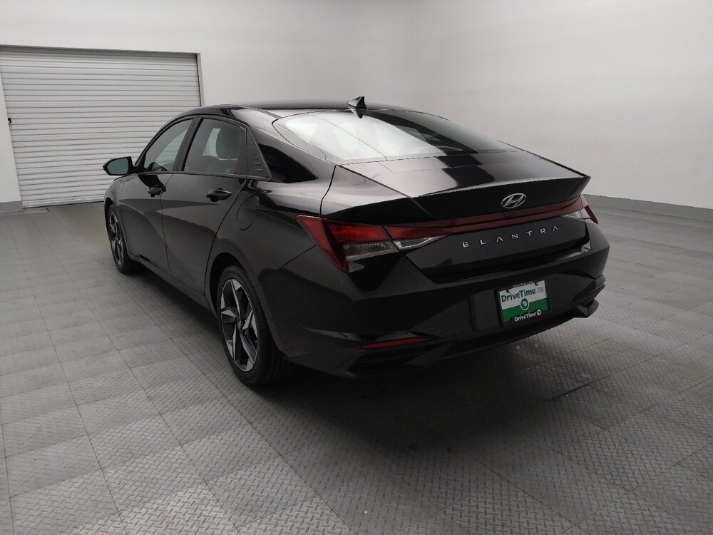 2023 Hyundai Elantra in Arlington, TX 76011 - 18125071 5