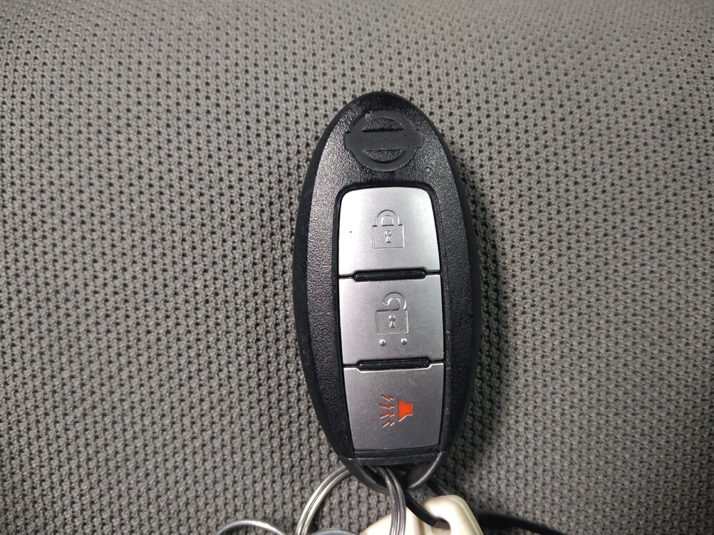 2021 Nissan Frontier in Fort Worth, TX 76116 - 18125077 32