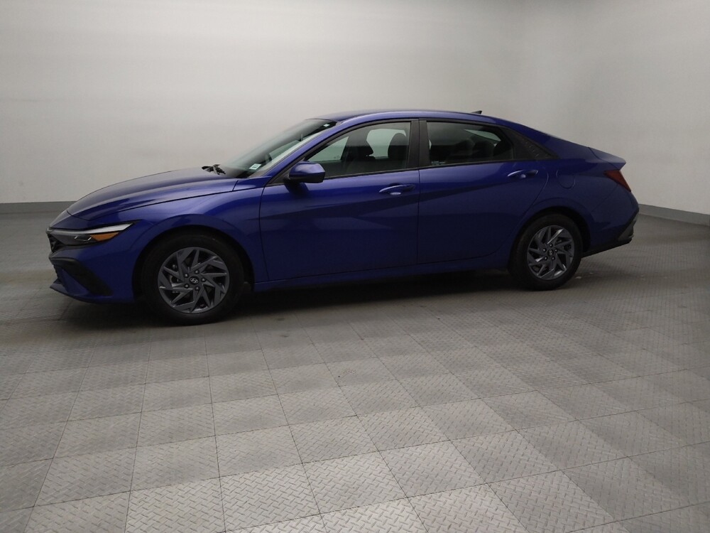 2024 Hyundai Elantra in Plano, TX 75074 - 18125079 2