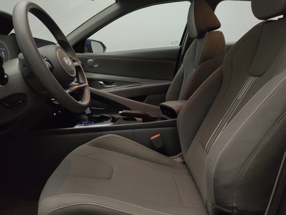 2024 Hyundai Elantra in Plano, TX 75074 - 18125079 17