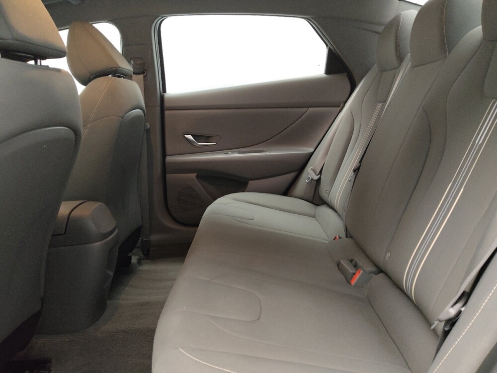 2024 Hyundai Elantra in Plano, TX 75074 - 18125079 18