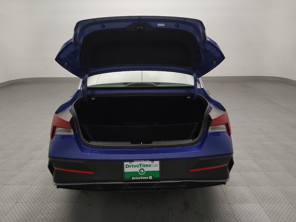 2024 Hyundai Elantra in Plano, TX 75074 - 18125079 29