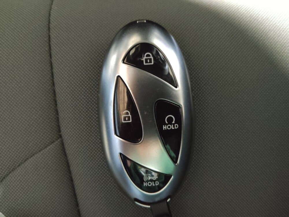 2024 Hyundai Elantra in Plano, TX 75074 - 18125079 32