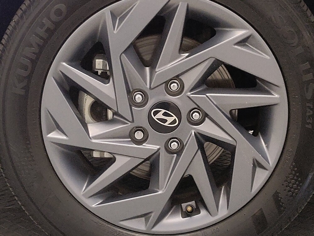 2024 Hyundai Elantra in Plano, TX 75074 - 18125079 31