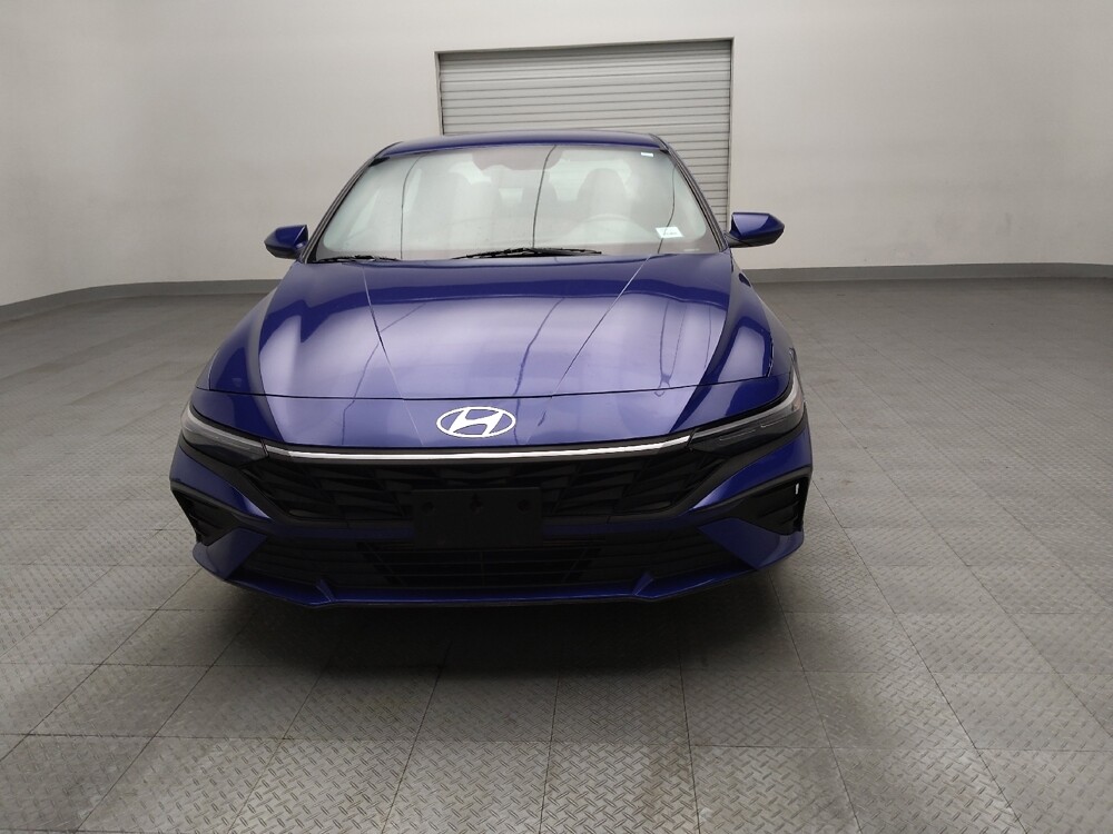 2024 Hyundai Elantra in Plano, TX 75074 - 18125079 15