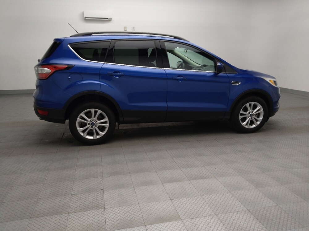 2018 Ford Escape in Arlington, TX 76011 - 18125080 10