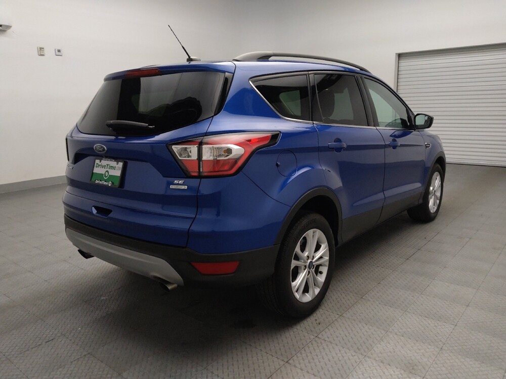 2018 Ford Escape in Arlington, TX 76011 - 18125080 9