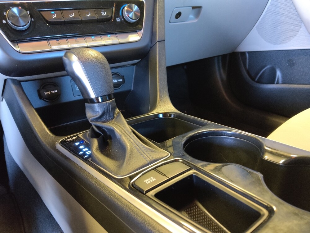 2018 Hyundai Sonata in Tucson, AZ 85705 - 18125084 26